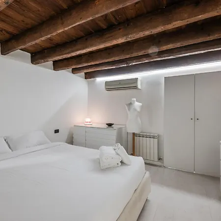 Apartment The Stardust Loft - Porta Romana