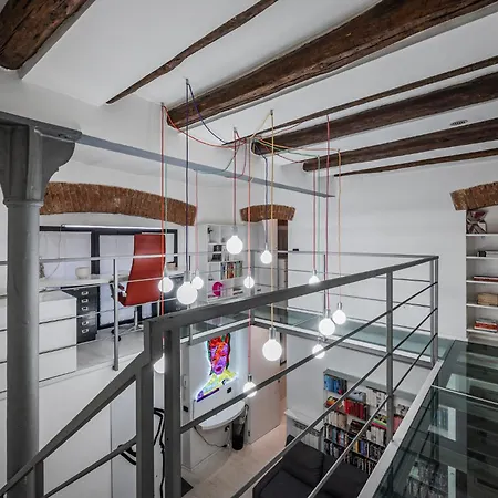 The Stardust Loft - Porta Romana Apartment *